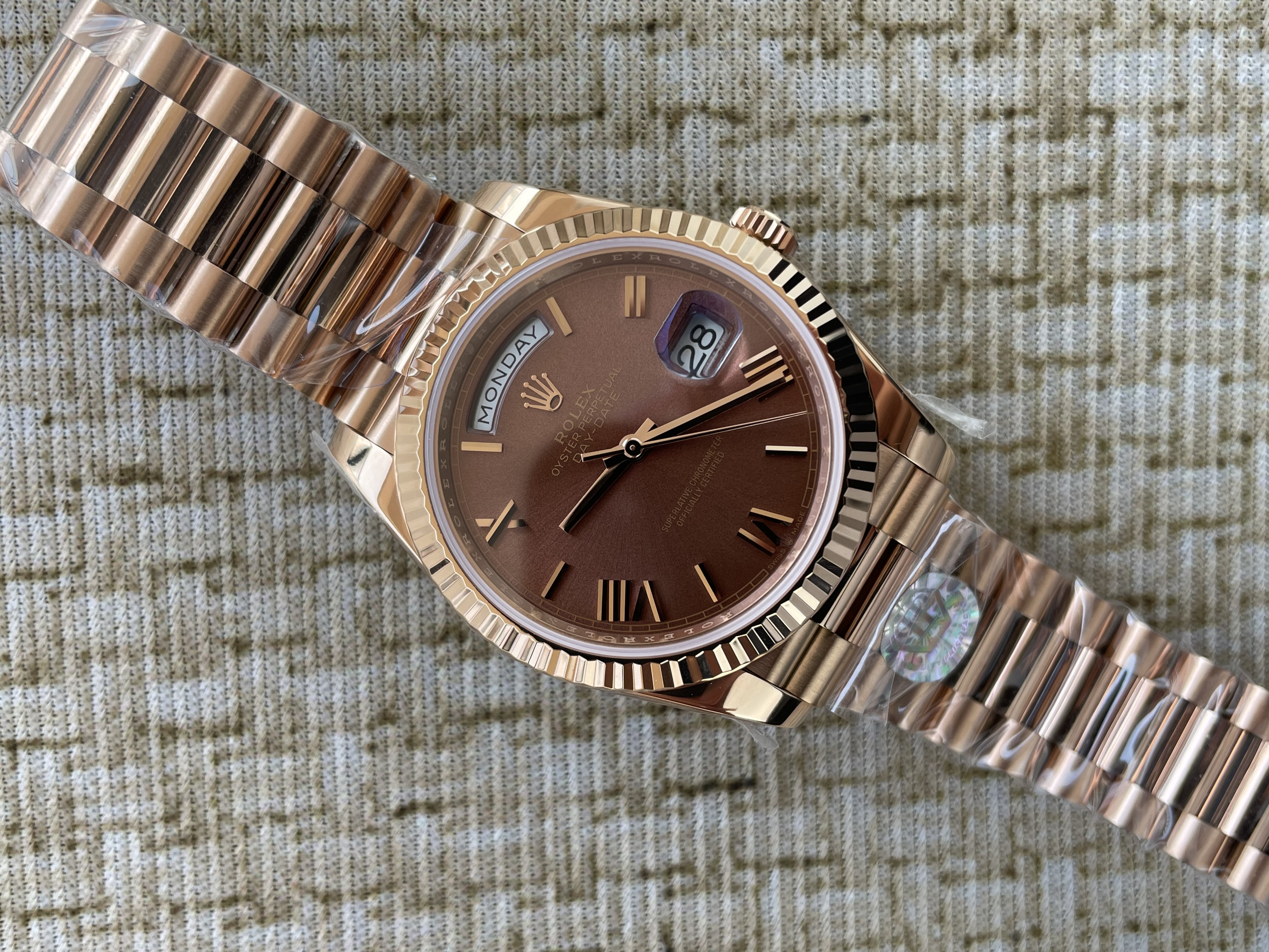 QP공장 롤렉스 데이데이트40 로즈골드 텅스텐 브라운로만다이얼 