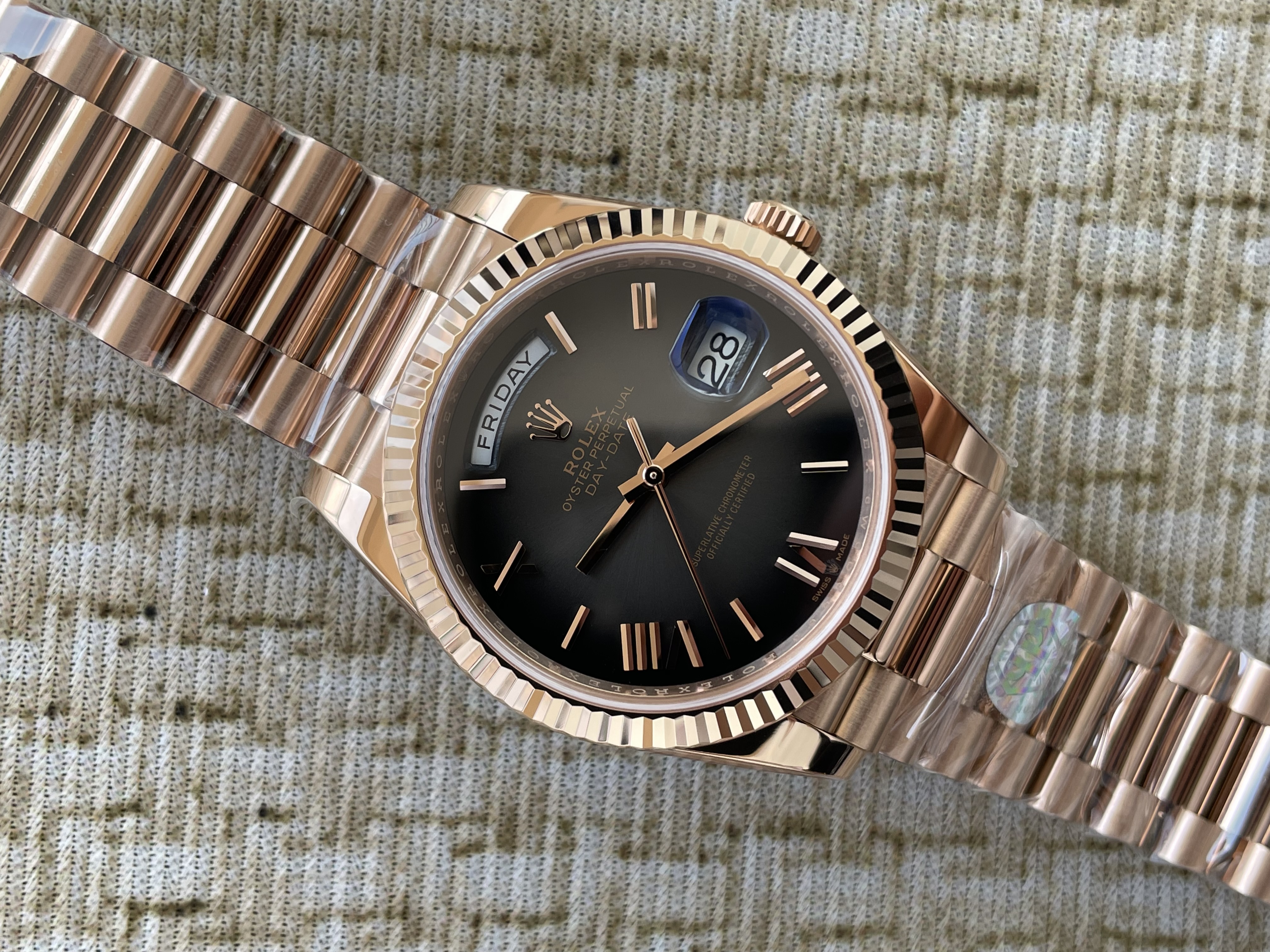 QP공장 롤렉스 데이데이트40 로즈골드 텅스텐 그레이옴브레로만다이얼 